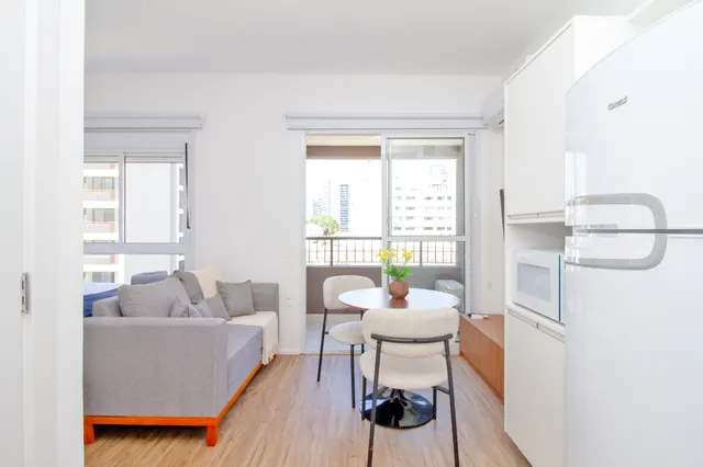 Benx Casa do Ator by Six Stays