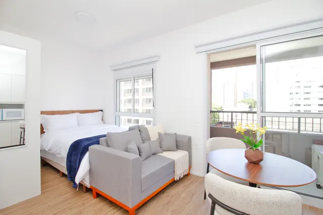 Benx Casa do Ator by Six Stays