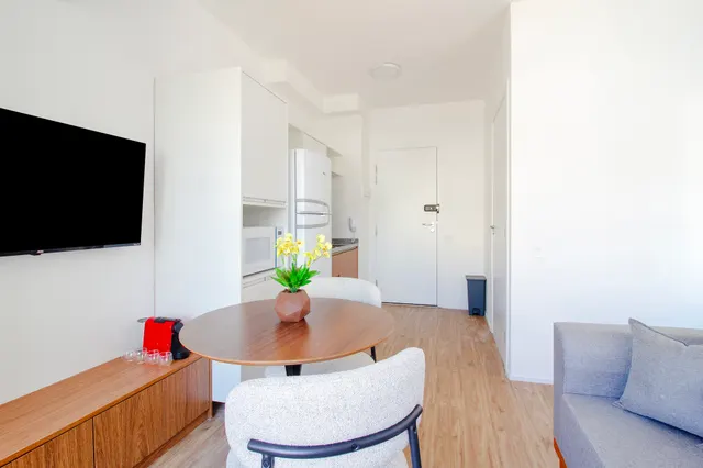 Benx Casa do Ator by Six Stays