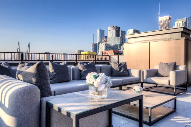 Hybrid Resi Canary wharf