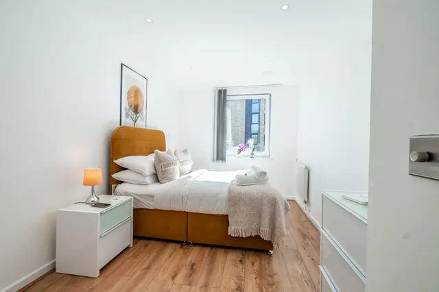 1 bedroom apartment