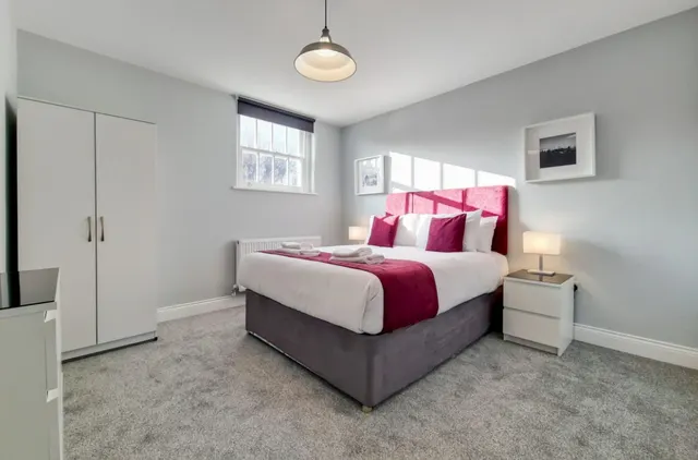 2 bedroom apartment