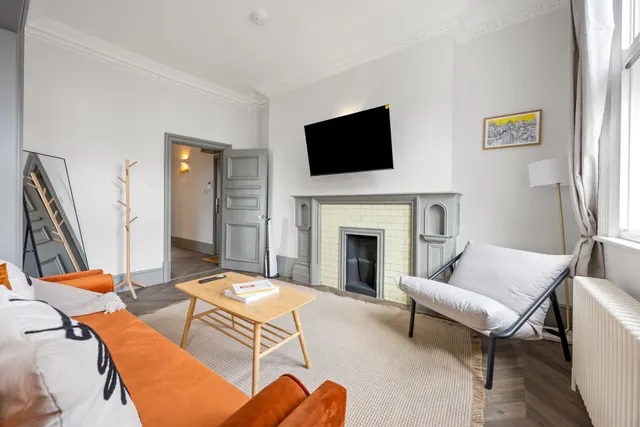 1 bedroom apartment