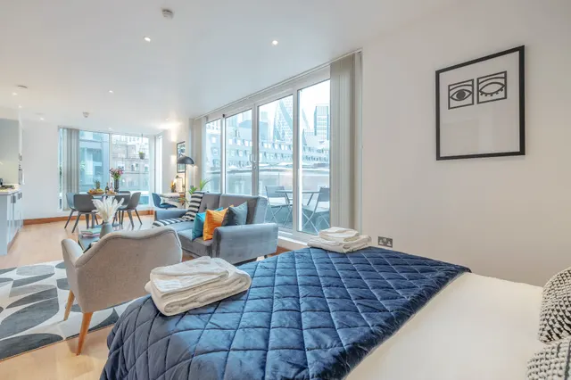 Studio · sleeps 3