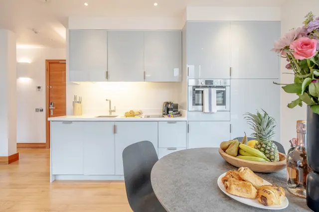 Studio · sleeps 3