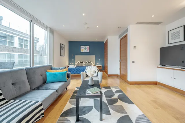 Studio · sleeps 3