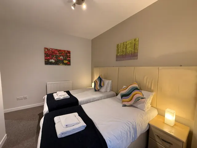 2 bedroom apartment