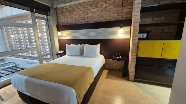 Hotel 5 Elementos Corferias by HBP