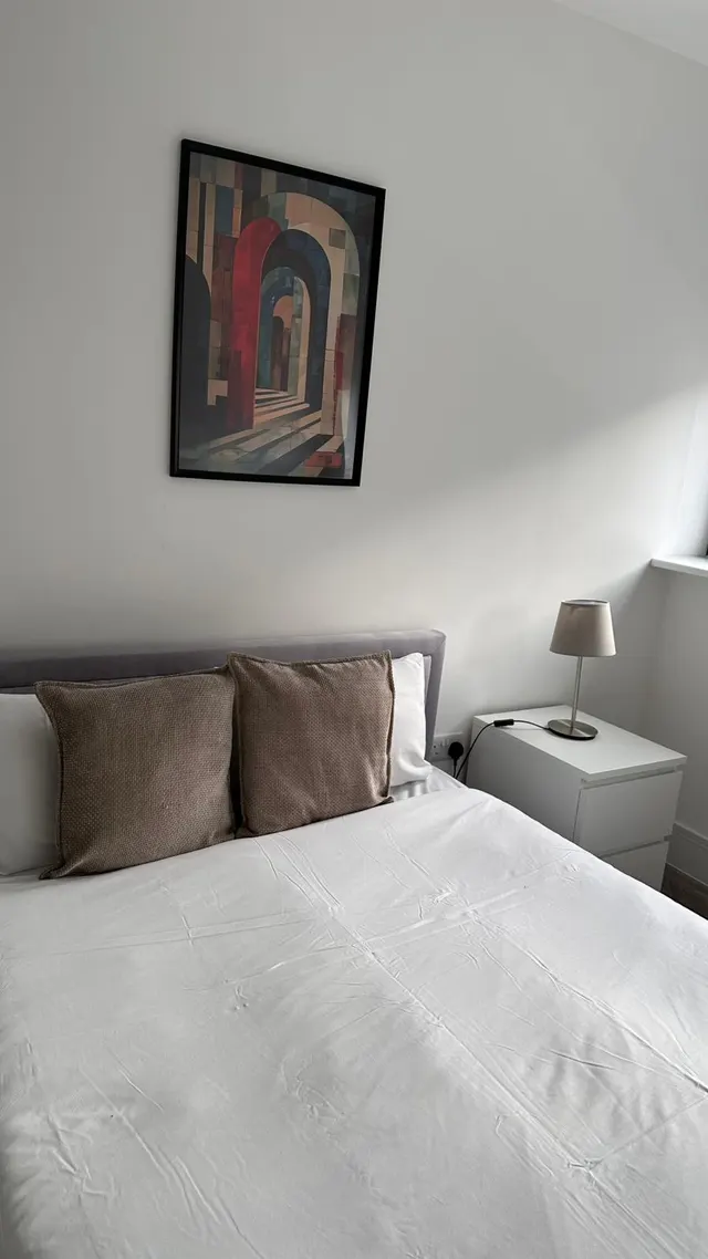2 bedroom apartment