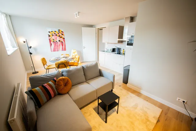 3 bedroom apartment · sleeps 5