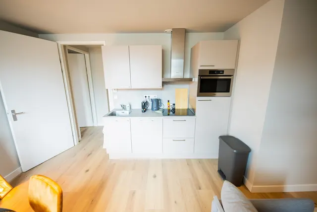 3 bedroom apartment · sleeps 5