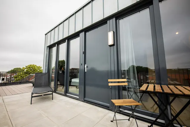 3 bedroom apartment · sleeps 4