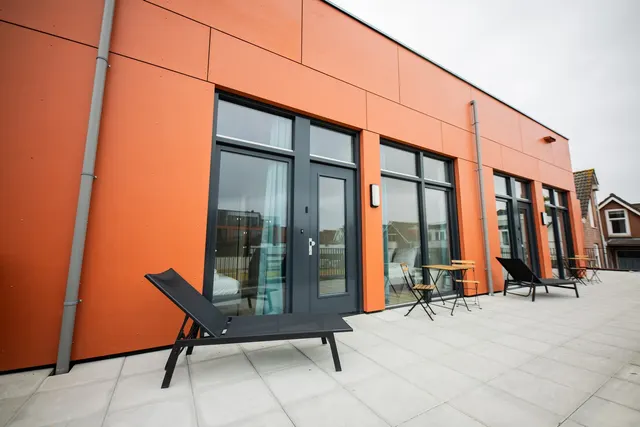 3 bedroom apartment · sleeps 1