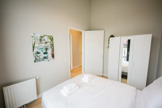 3 bedroom apartment · sleeps 1