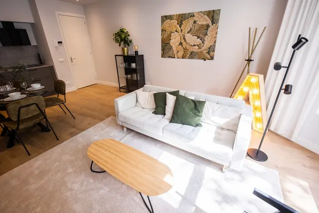 2 bedroom apartment · sleeps 4