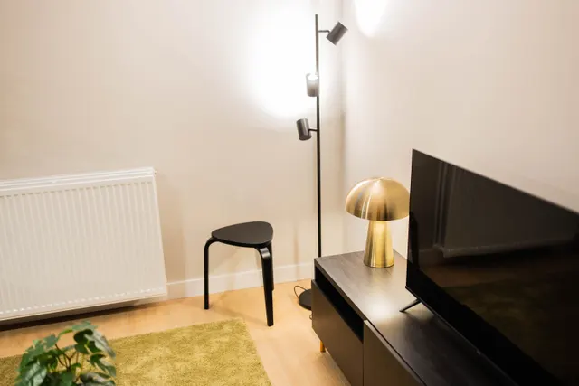3 bedroom apartment · sleeps 5