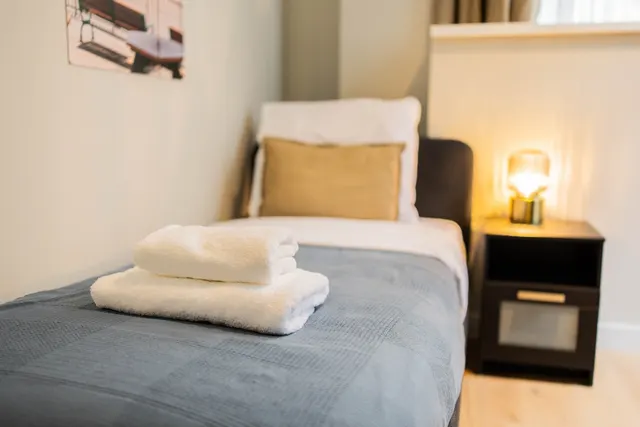 3 bedroom apartment · sleeps 4