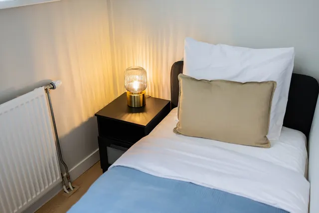 3 bedroom apartment · sleeps 4