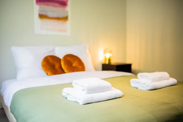 2 bedroom apartment · sleeps 4