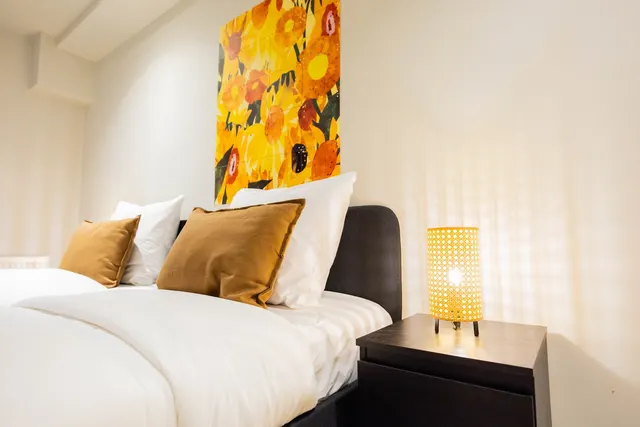 3 bedroom apartment · sleeps 6