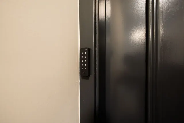 3 bedroom apartment · sleeps 6