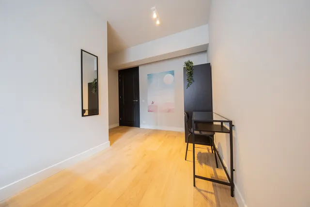 3 bedroom apartment · sleeps 6