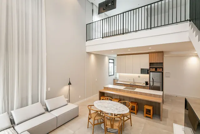 Duplex Amplo com Lavanderia Própria - Apto 107